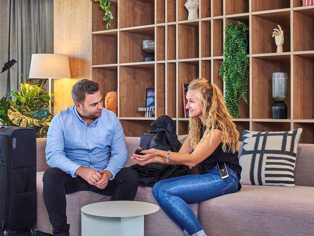 Ibis Montlhery Paris Sud Instalações foto